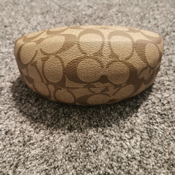 Coach sunglasses hard case - Picture 3 of 12